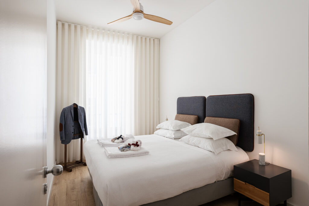 Chiado Comfy & Prime Location with Parking Space